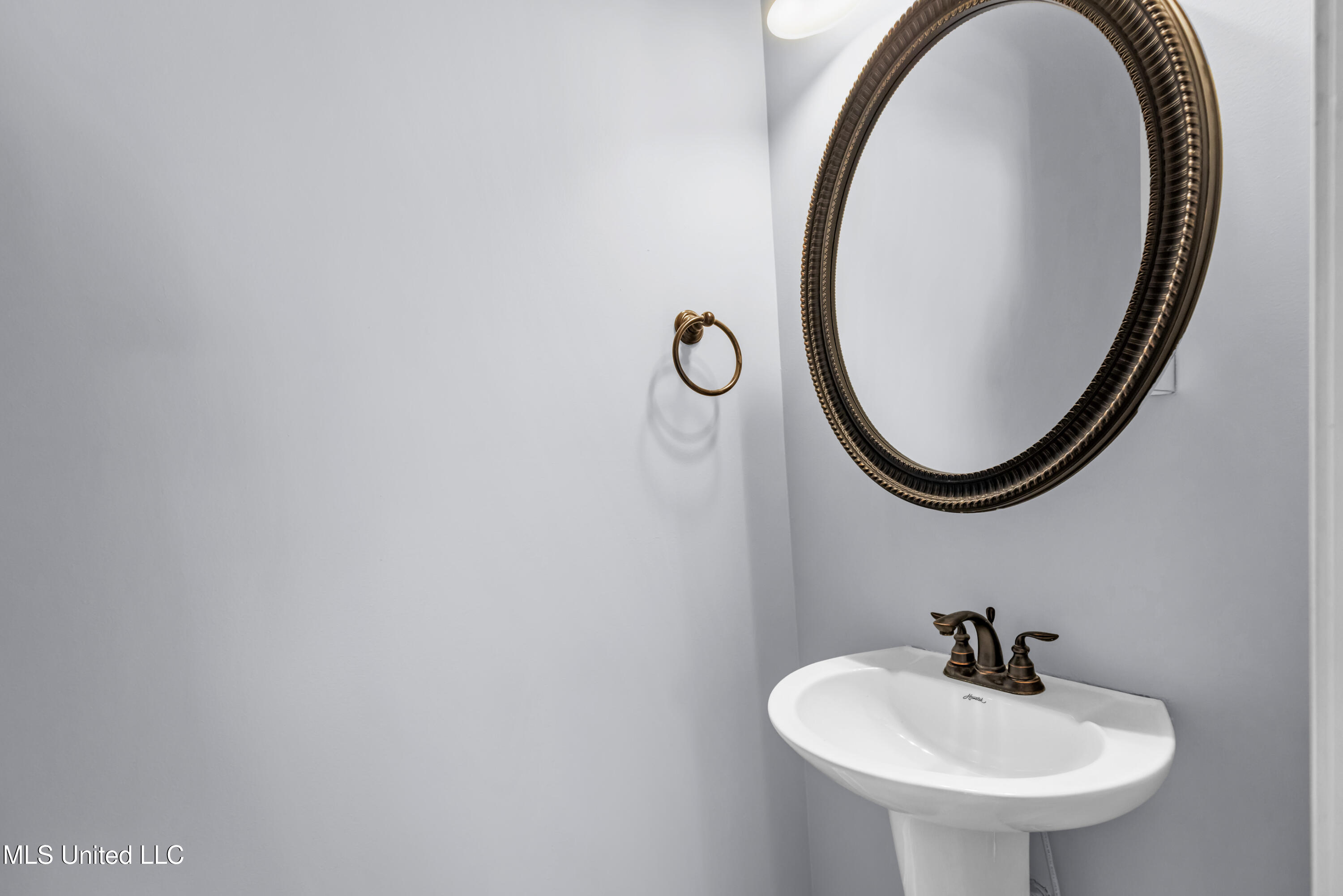 6720 Tunica Road Biloxi, MS 39532 - Photo 29 of 44 1/2 bath