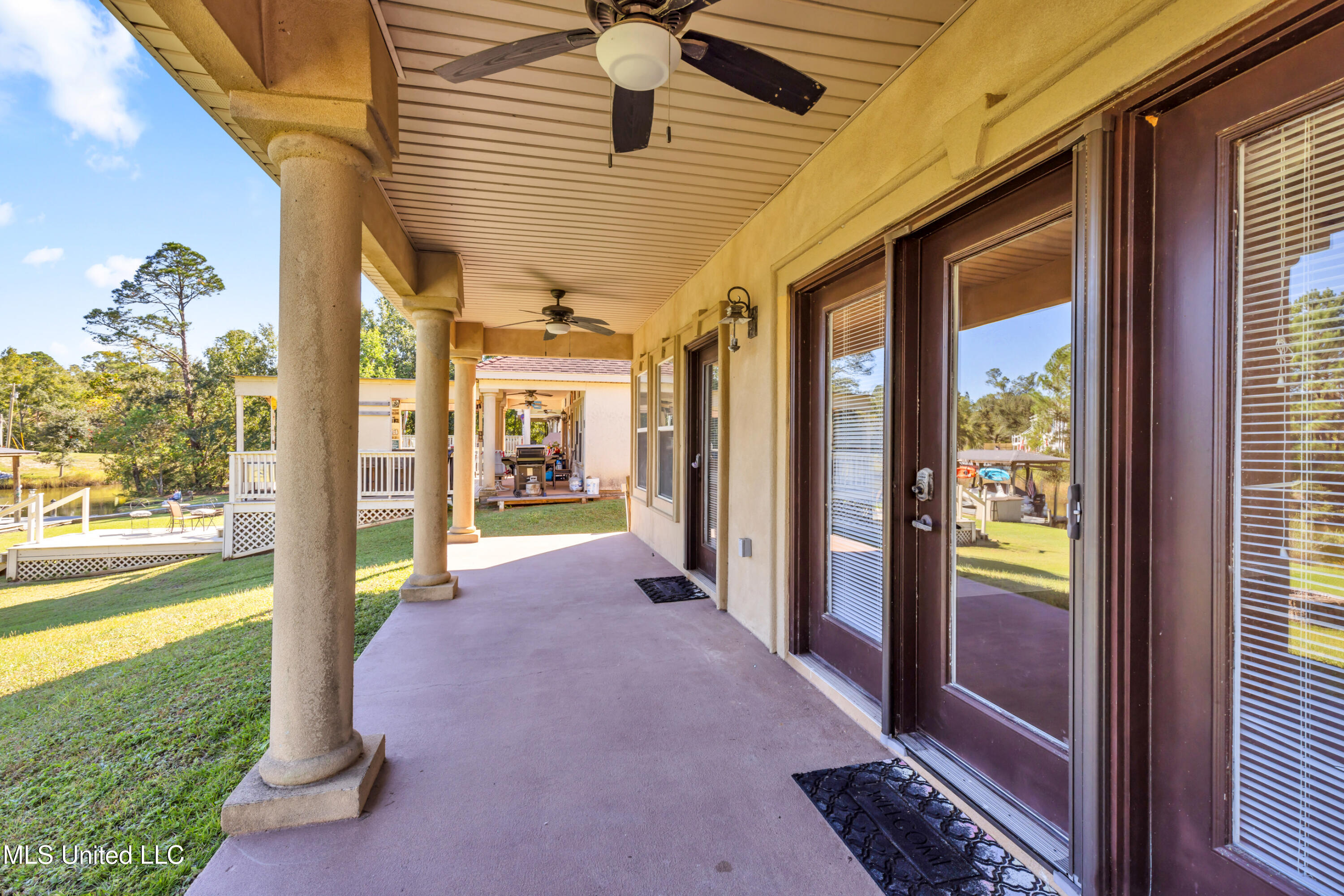 6720 Tunica Road Biloxi, MS 39532 - Photo 32 of 44 Covered back patio