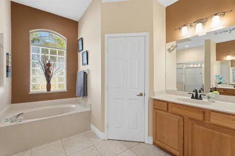 $495,000 | 518 Southwest Ray Avenue, Port St. Lucie, FL 34983