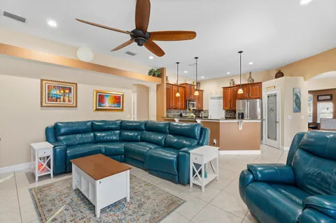 $495,000 | 518 Southwest Ray Avenue, Port St. Lucie, FL 34983