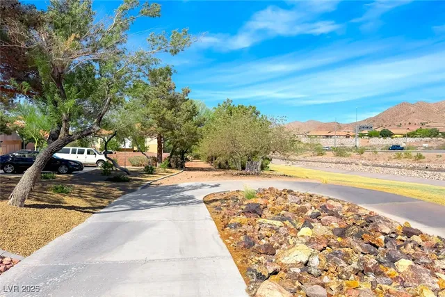 $314,998 | 105 Lighthouse Drive, Unit 105, Boulder City, NV 89005
