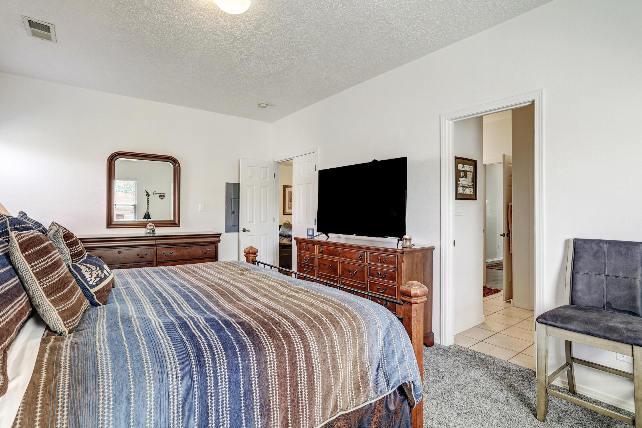 1805 Bold Ruler Road Albuquerque, NM 87123 - Photo 16 of 46 Gallery Image 16