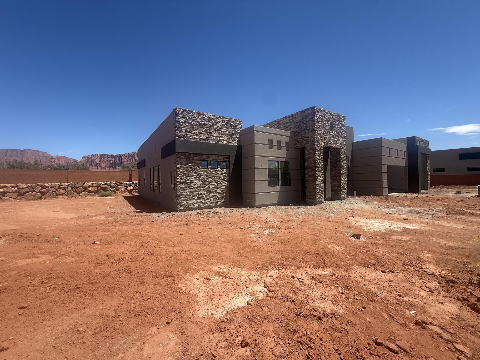 562 West 30 South Ivins, UT 84738 - Photo 2 of 25 IMG_5013