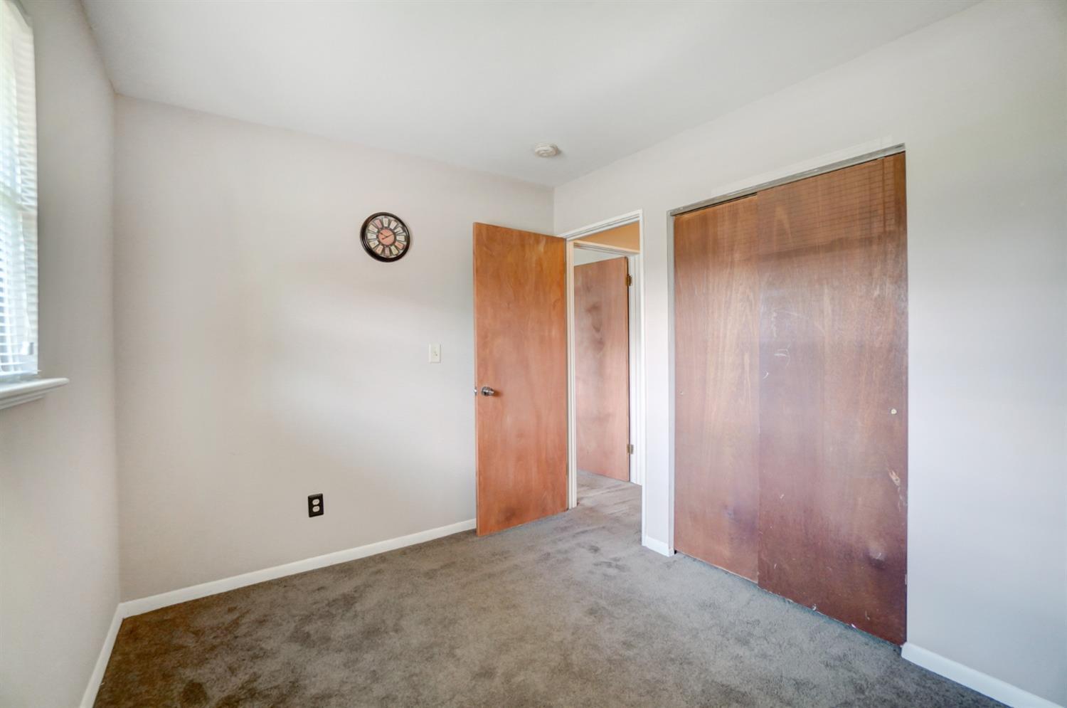 11459 Kenn Road Forest Park, OH 45240 - Photo 20 of 27