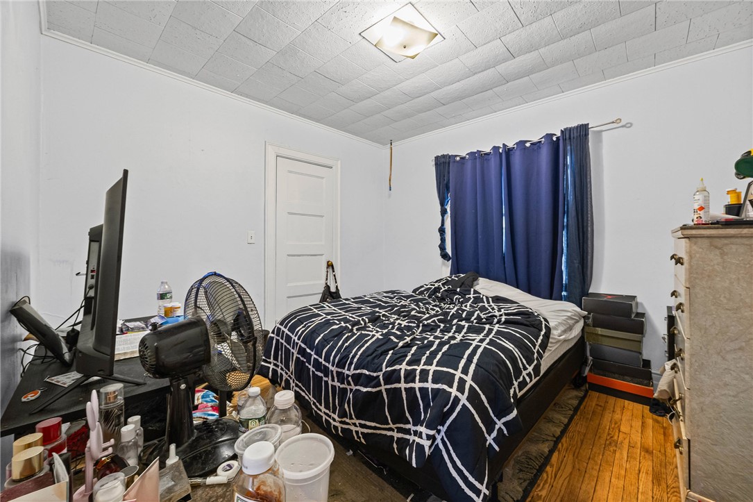 208 Kenwood Avenue Rochester, NY 14611 - Photo 16 of 25