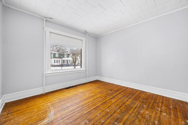 208 Kenwood Avenue Rochester, NY 14611 - Photo 10 of 25