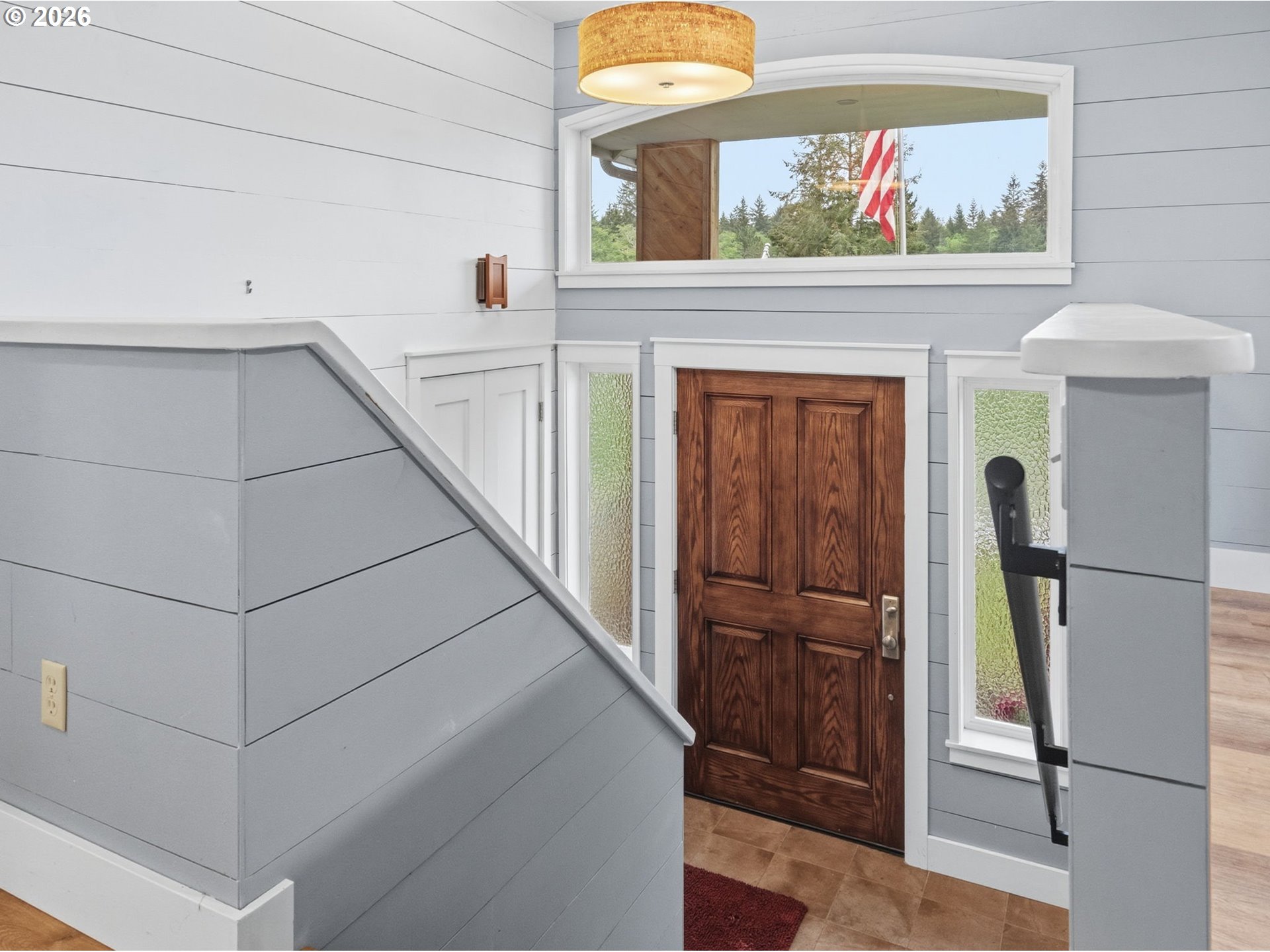 92085 Akerstedt Road Astoria, OR 97103 - Photo 6 of 48 a view of a entryway