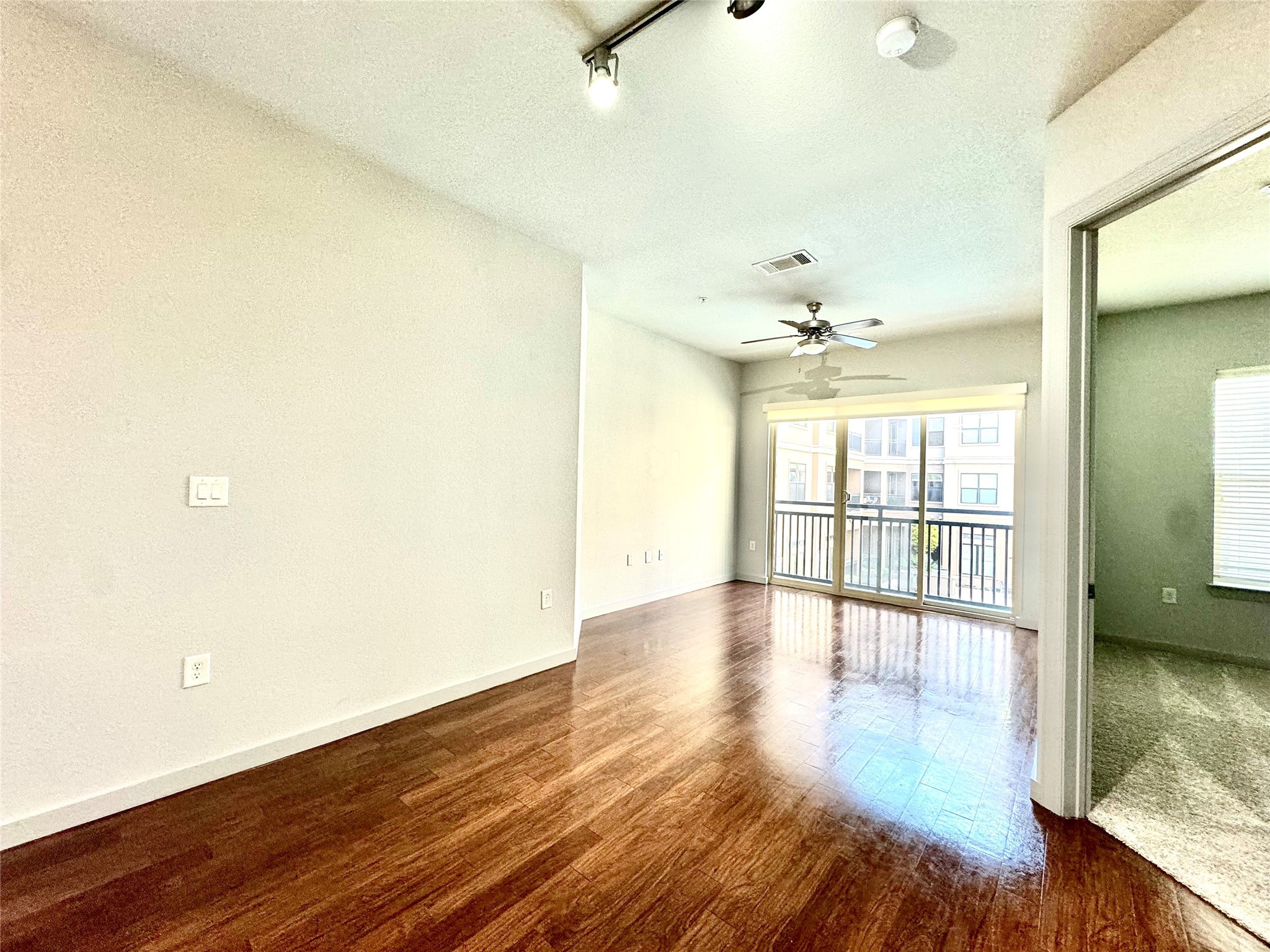 2525 McCue Road, Unit 233 Houston, TX 77056 - Photo 26 of 32