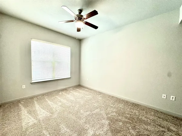 $1,499 | 2525 McCue Road, Unit 233, Houston, TX 77056