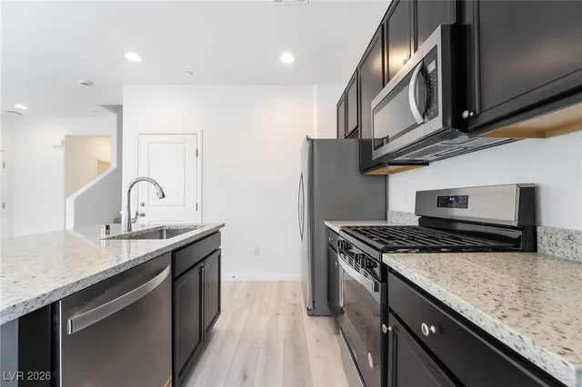 $2,295 | 408 Grand Toccata Street, Henderson, NV 89011