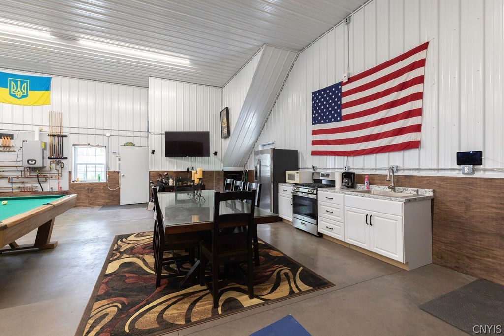 7649 Tuttle Road Cicero, NY 13030 - Photo 33 of 46