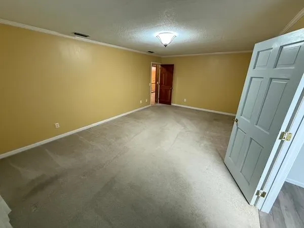 $279,000 | 277 Southeast Woodlawn Street, Madison, FL 32340