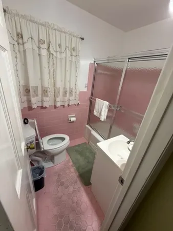 $269,000 | 277 Southeast Woodlawn Street, Madison, FL 32340