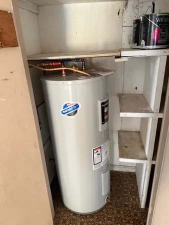 $279,000 | 277 Southeast Woodlawn Street, Madison, FL 32340