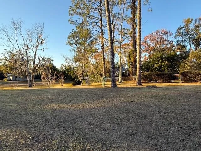 $299,000 | 277 Southeast Woodlawn Street, Madison, FL 32340