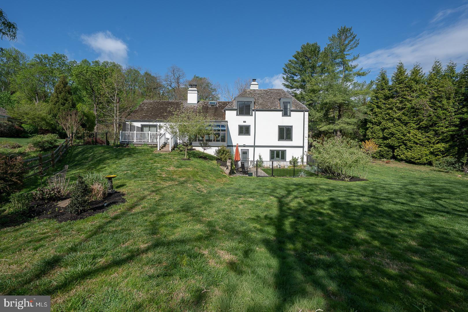 945 Lafayette Road Bryn Mawr, PA 19010 - Photo 50 of 53 a view of a back yard