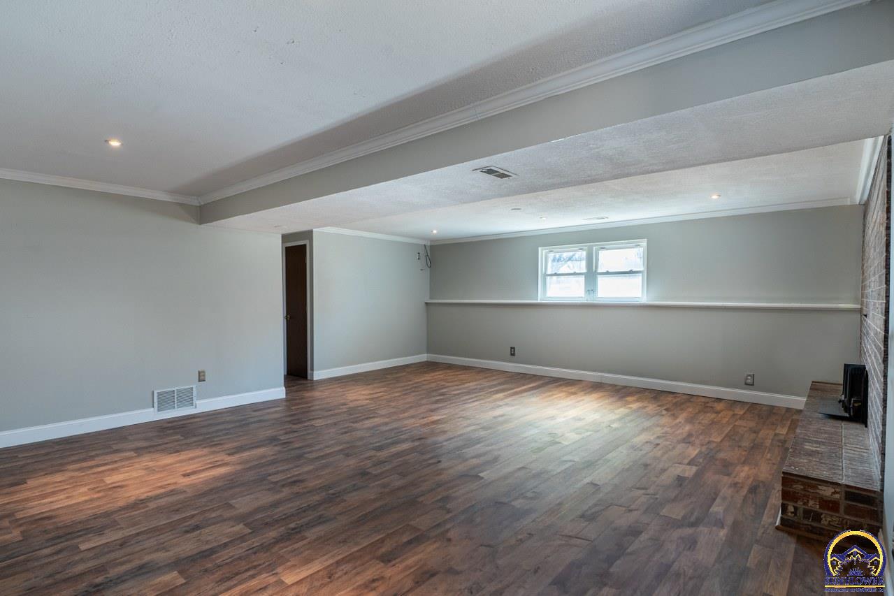 4800 Southwest Cochise Avenue Topeka, KS 66614 - Photo 24 of 32