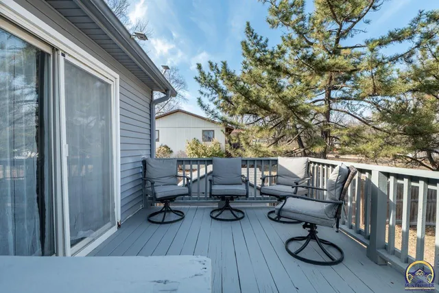 $265,000 | 4800 Southwest Cochise Avenue, Topeka, KS 66614