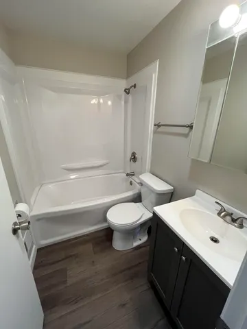 $289,000 | 1875 18th Avenue, Kenosha, WI 53140