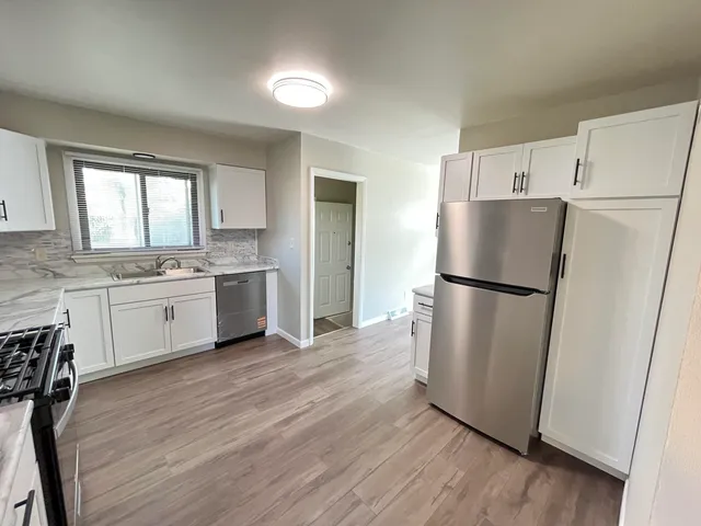 $289,000 | 1875 18th Avenue, Kenosha, WI 53140