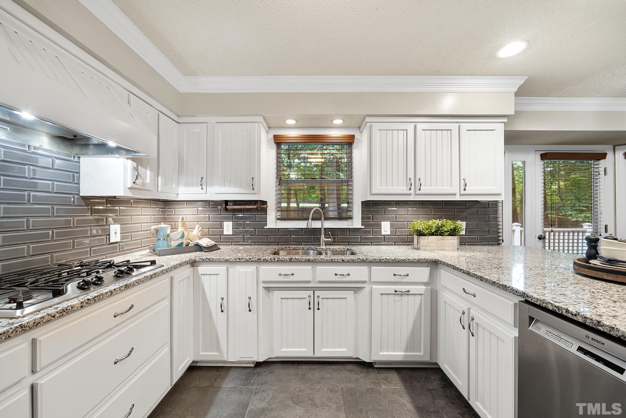 7805 Senter Farm Road Apex, NC 27539 - Photo 12 of 30 Gallery Image 12