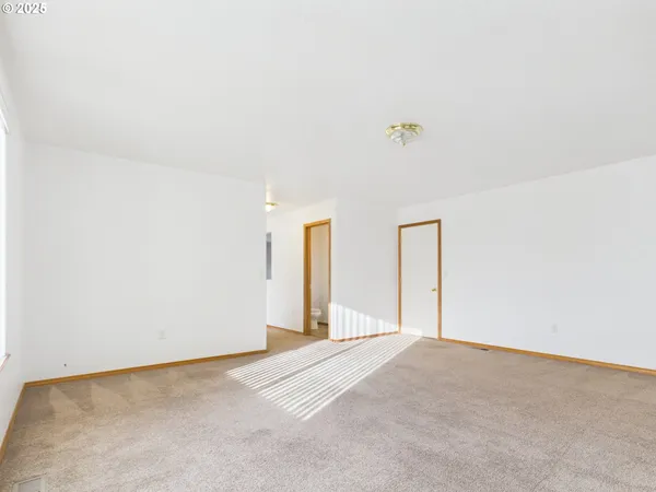 $420,000 | 1440 Northeast Misty Drive, Hermiston, OR 97838