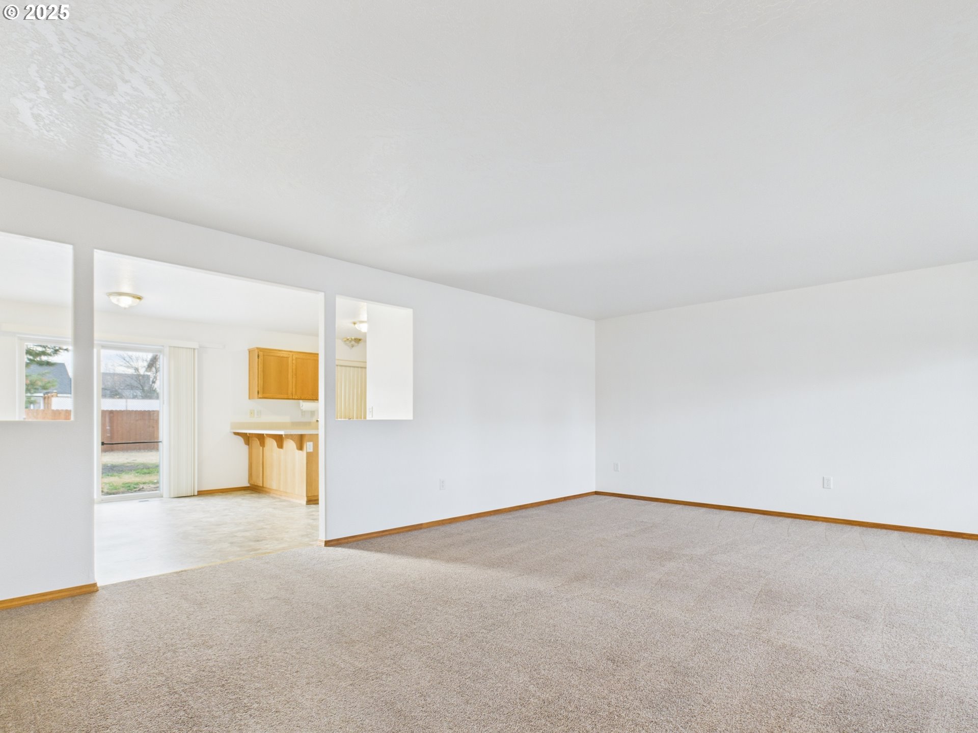 1440 Northeast Misty Drive Hermiston, OR 97838 - Photo 2 of 19