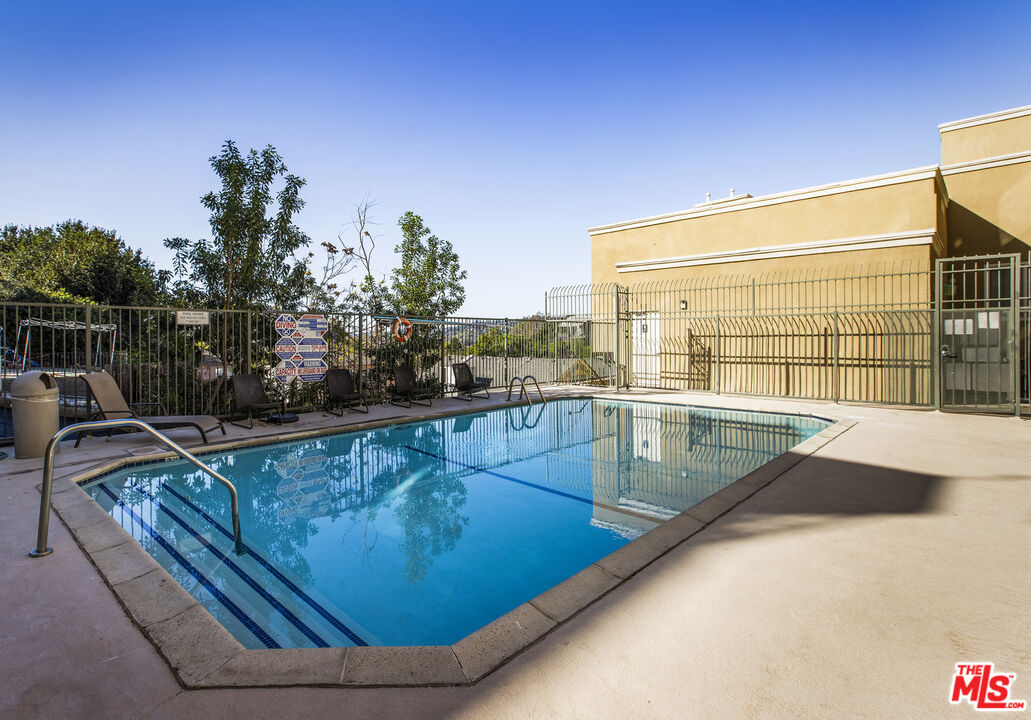 6140 Monterey Road, Unit 312 Los Angeles, CA 90042 - Photo 33 of 39