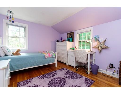71 Brook Street Wellesley, MA 02482 - Photo 18 of 25 Gallery Image 18