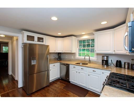 71 Brook Street Wellesley, MA 02482 - Photo 10 of 25 Gallery Image 10