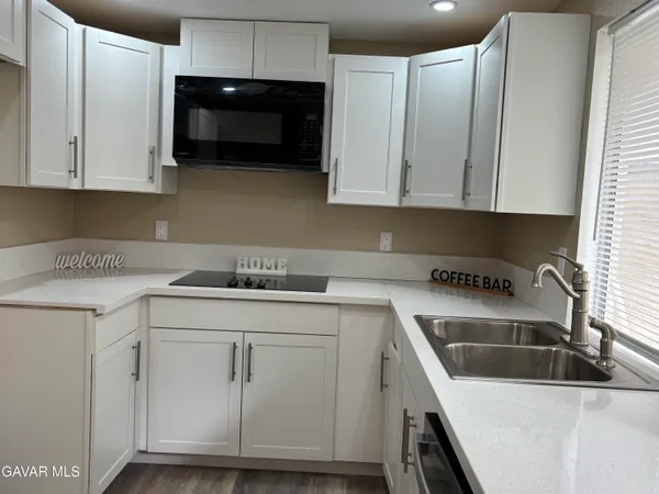$439,999 | 3102 Ave Q-13, Palmdale, CA 93550