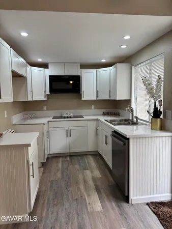 $439,999 | 3102 Ave Q-13, Palmdale, CA 93550