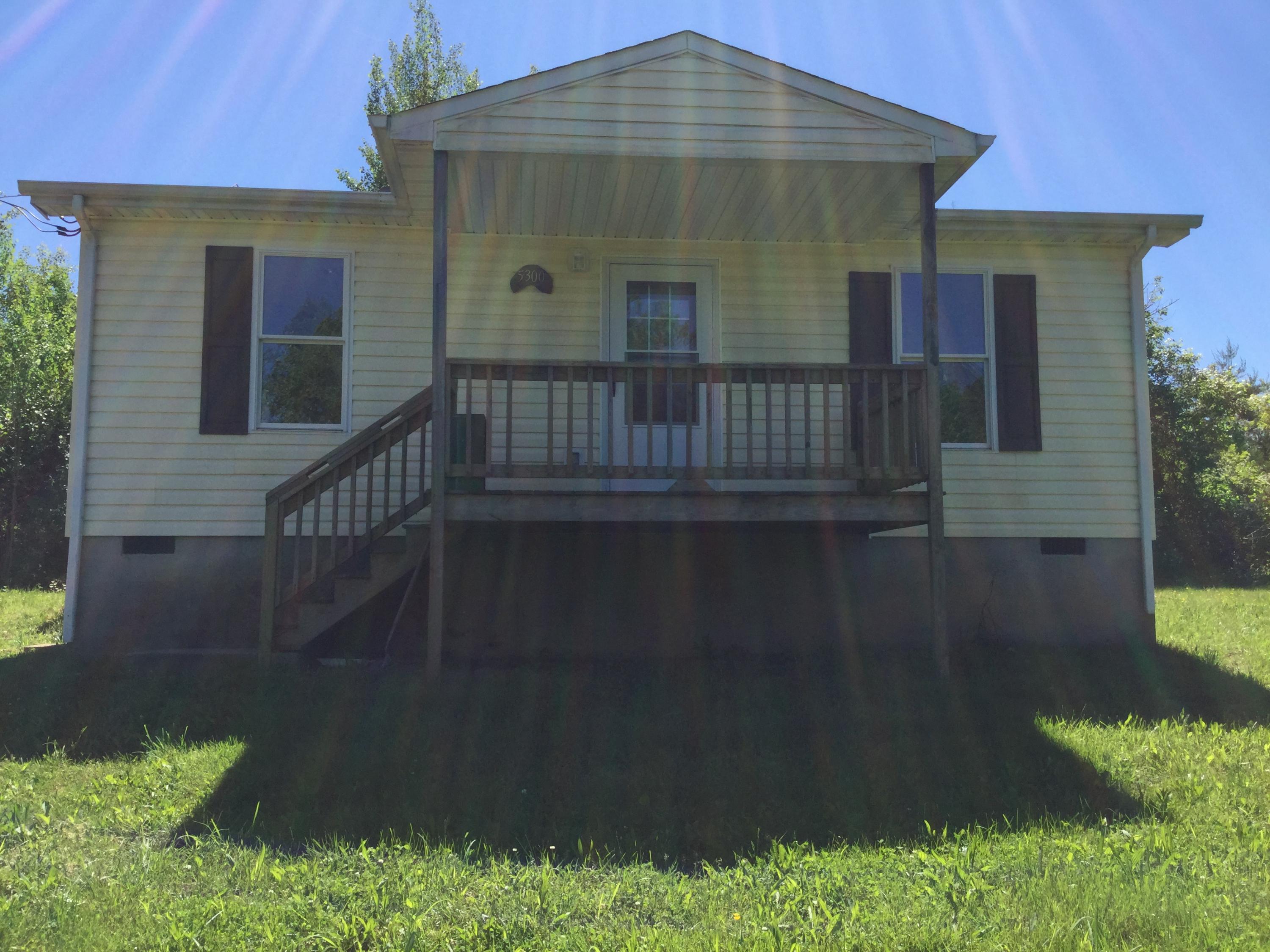 5300 Sontag Road Rocky Mount, VA 24151 - Photo 3 of 16 IMG_0015
