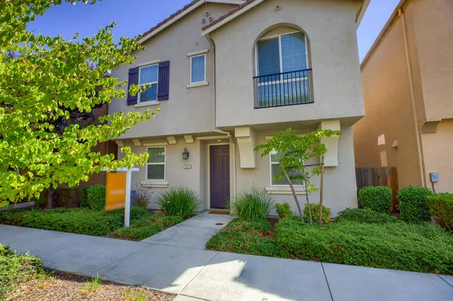 $455,000 | 7835 Zaragoza Walk, Sacramento, CA 95823