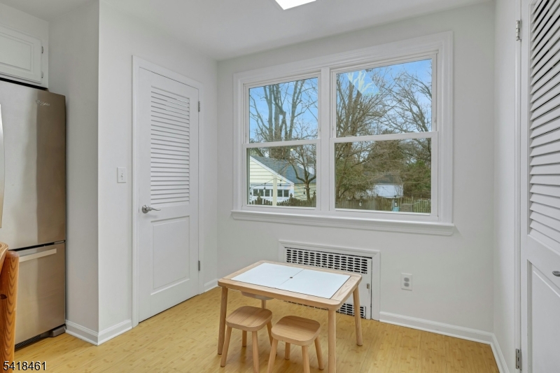 28 Molter Avenue Springfield, NJ 07081 - Photo 15 of 35