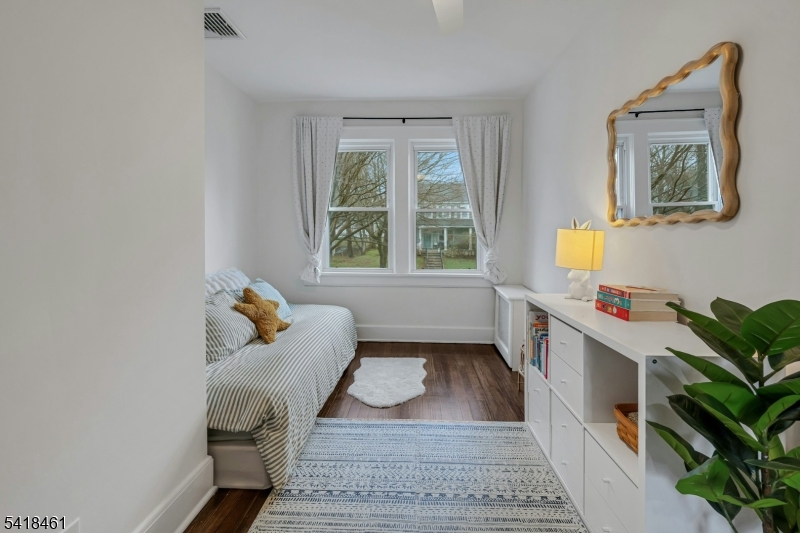 28 Molter Avenue Springfield, NJ 07081 - Photo 20 of 35