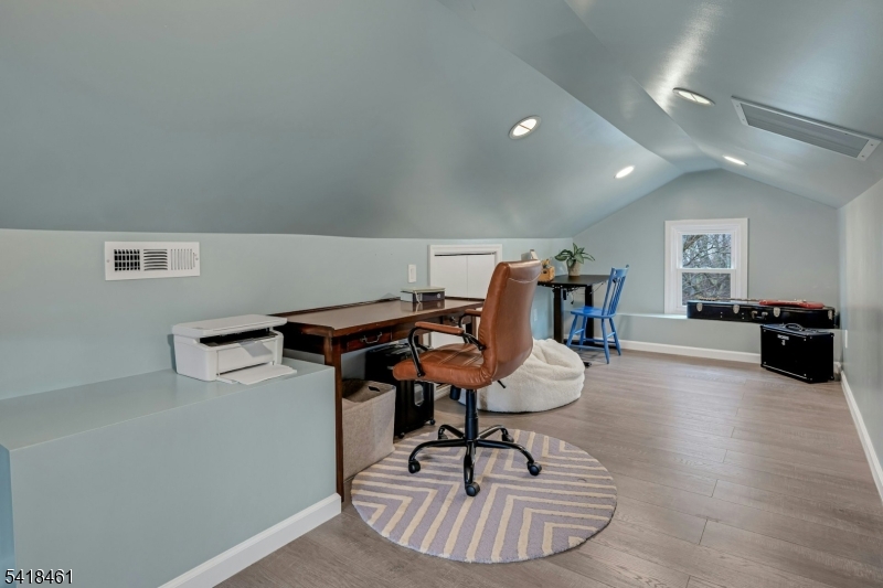 28 Molter Avenue Springfield, NJ 07081 - Photo 25 of 35