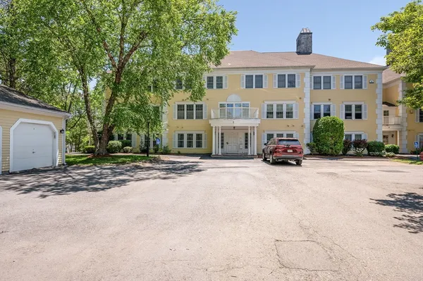 $384,900 | 1 Riverview Boulevard, Unit 2202, Methuen, MA 01844