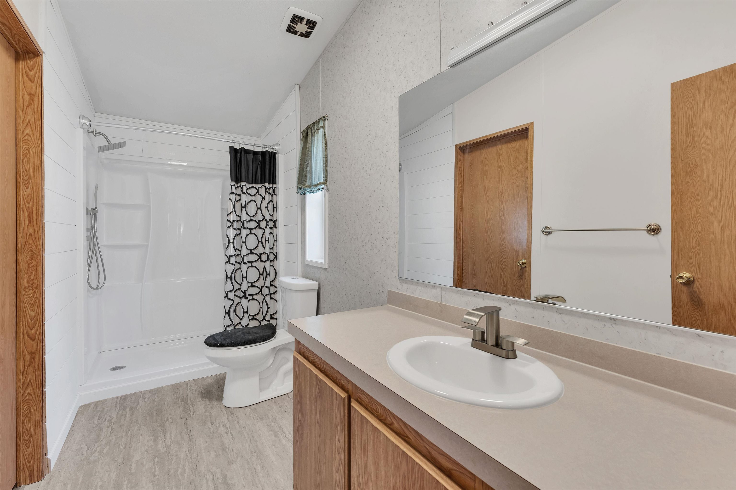 11204 North Ritchey Road Spokane, WA 99224 - Photo 15 of 37