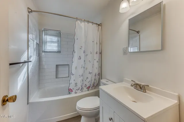 $164,900 | 2222 Windsor Avenue, Bristol, TN 37620