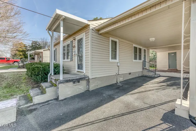 $164,900 | 2222 Windsor Avenue, Bristol, TN 37620