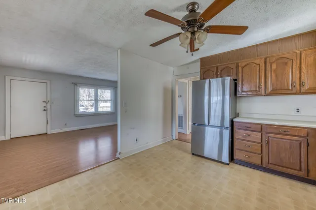 $164,900 | 2222 Windsor Avenue, Bristol, TN 37620