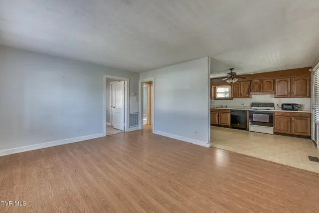 $164,900 | 2222 Windsor Avenue, Bristol, TN 37620