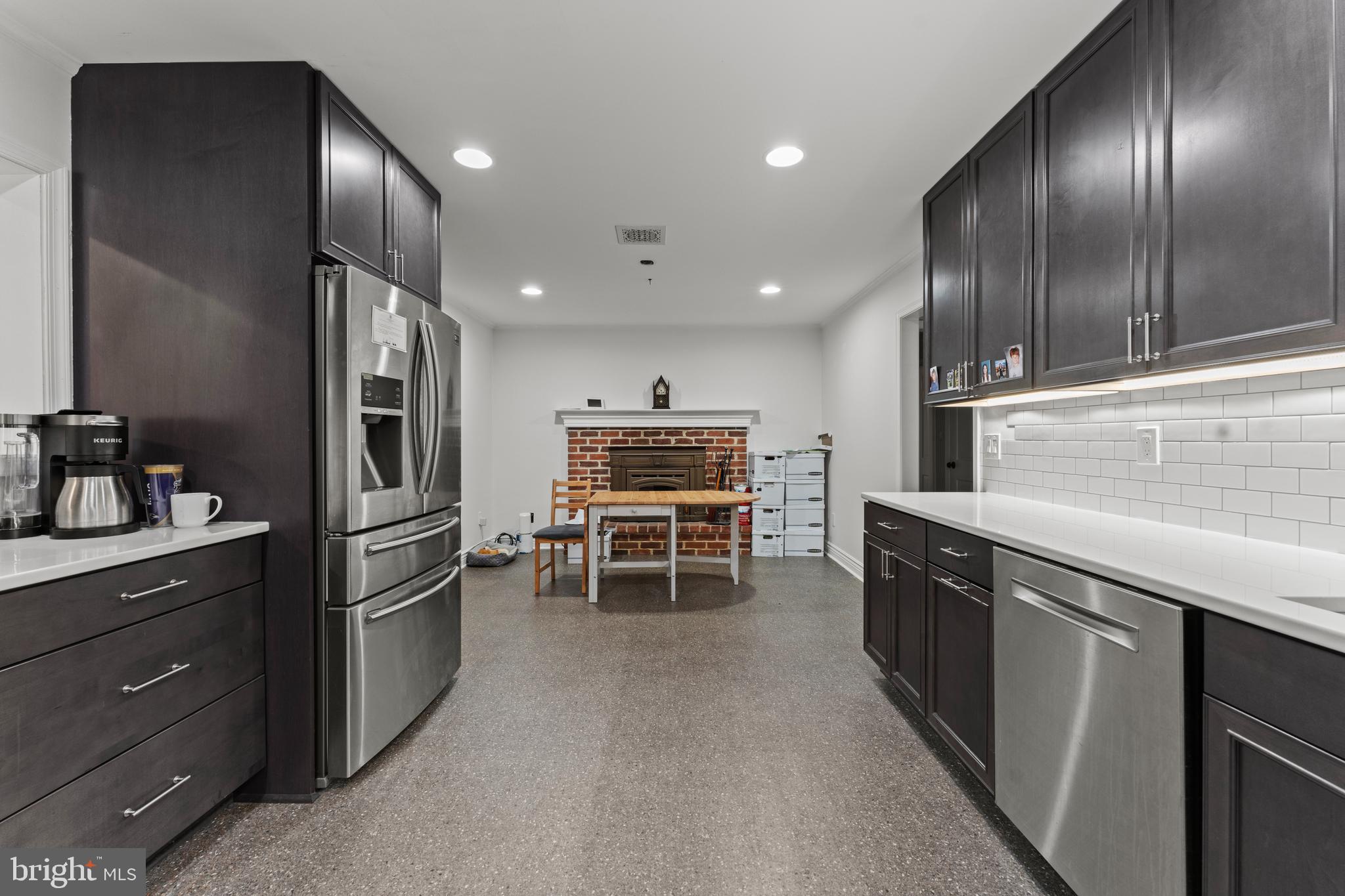 1208 Wynside Lane Hampstead, MD 21074 - Photo 5 of 41