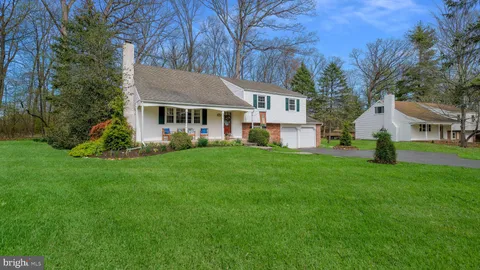 $599,000 | 138 Woodland Drive, Montgomeryville, PA 19446