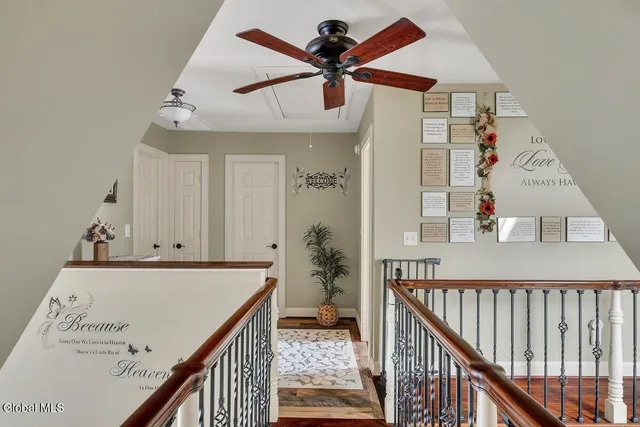 $449,900 | 2 A Castle Drive, Stillwater, NY 12170