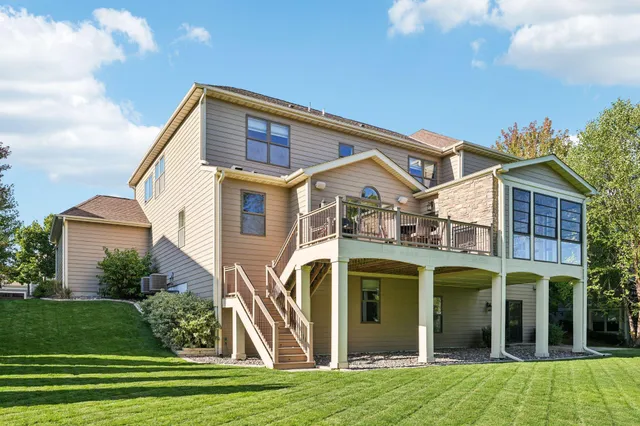 $1,399,000 | 10009 Frederick Place, Eden Prairie, MN 55347