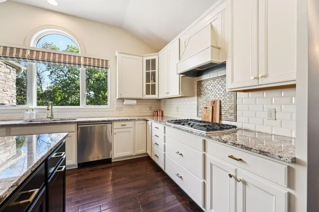 $1,399,000 | 10009 Frederick Place, Eden Prairie, MN 55347