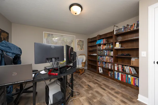 $499,999 | 637 Maple Court, New Richmond, WI 54017