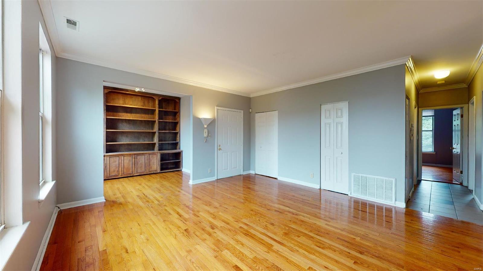 2322 Rutger Street, Unit B St. Louis, MO 63104 - Photo 5 of 36